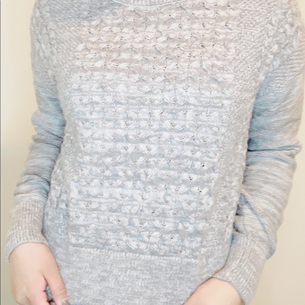 Sweater - Picture 5 of 6